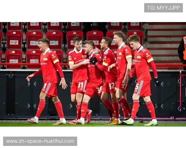 沃尔夫斯堡2-2战平柏林联合,进球大战平局收场 沃尔夫斯堡2-2战平柏林联合,进球大战平局收场